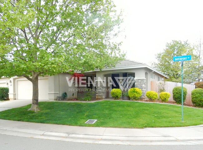 property at 550 Davenport Way