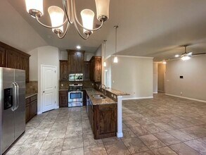 724 Westgate Dr in Aledo, TX - Foto de edificio - Building Photo