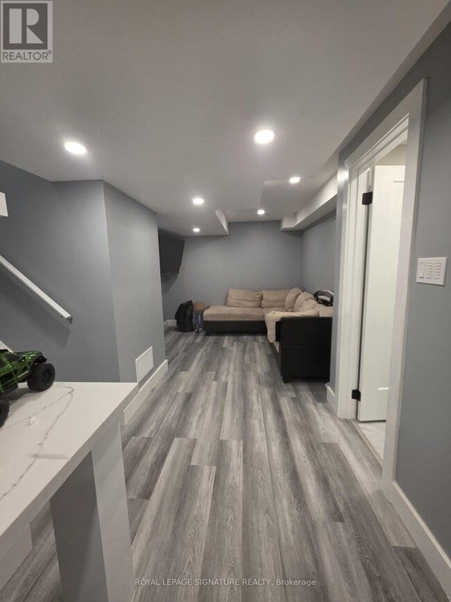 103 Archer Ave in Collingwood, ON - Building Photo - Building Photo