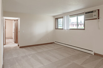 White Bear Manor Apartments in White Bear Lake, MN - Foto de edificio - Interior Photo