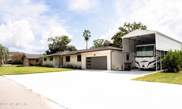 3165 Creighton Forest Dr in Fleming Island, FL - Building Photo - Building Photo