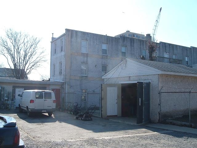 1137-1139 Madison St in Chester, PA - Building Photo - Building Photo