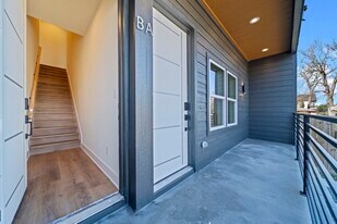 234 E 39th St in Houston, TX - Building Photo