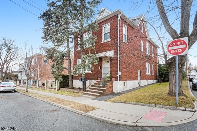 property at 17 Oregon St