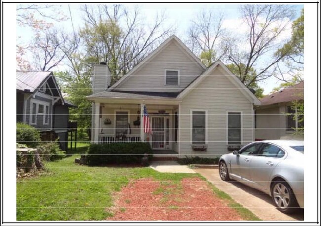 property at 1378 Lucile Ave SW