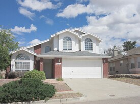 7125 Tierra Taos Dr in El Paso, TX - Building Photo