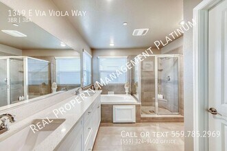 1349 E Via Viola Way in Fresno, CA - Building Photo - Building Photo