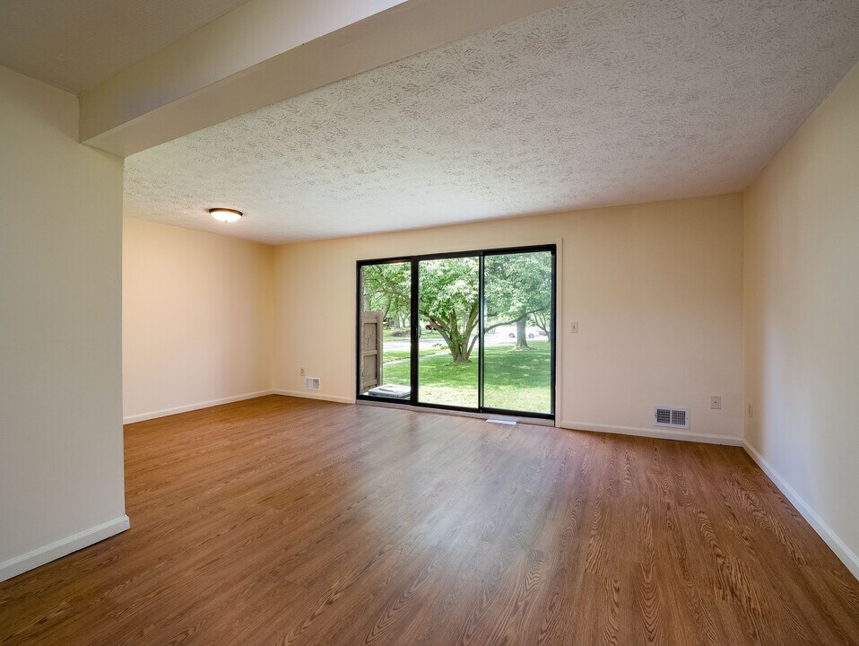 Chili Commons in North Chili, NY - Building Photo