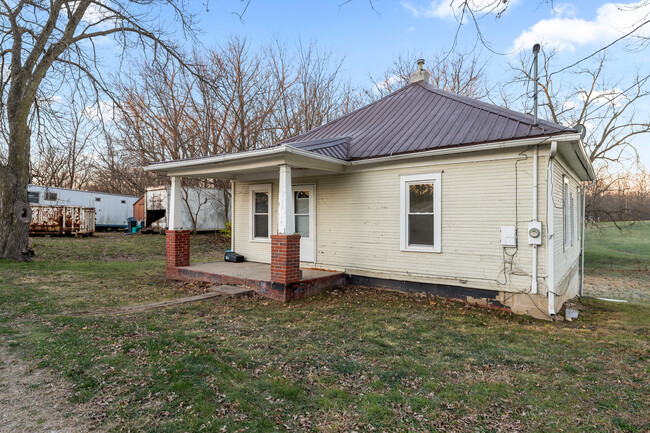 319 Waverly Ave in Ottumwa, IA - Building Photo - Building Photo