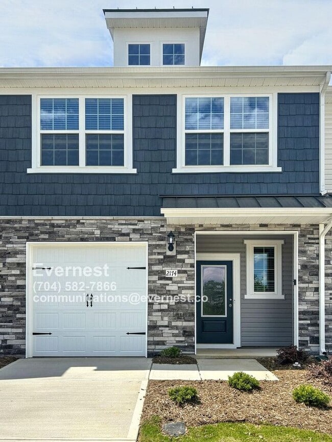 property at 2174 Willow Gln Dr