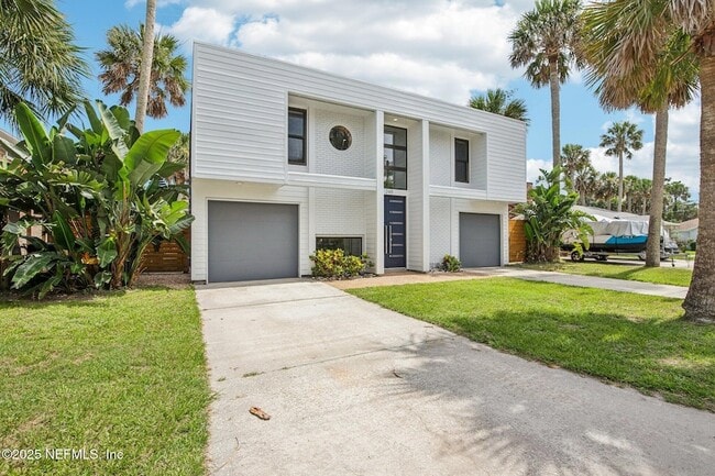 248 11th St in Atlantic Beach, FL - Building Photo - Building Photo