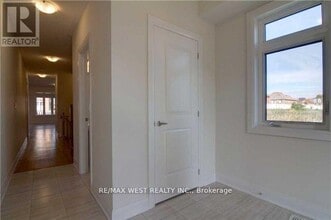 118 Emily Anna St in Vaughan, ON - Building Photo - Building Photo