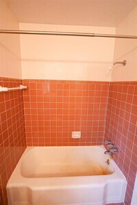 5235 Beechnut St photo'