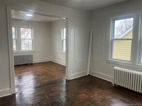 23 Alida St in Yonkers, NY - Building Photo - Building Photo