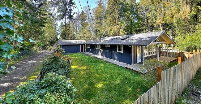 property at 7269 SE 160th St
