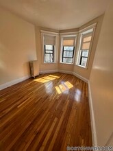 1144 Commonwealth Ave, Unit 44 in Boston, MA - Building Photo - Building Photo