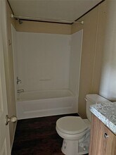 390 Hidden Oaks Dr in Pointblank, TX - Building Photo - Building Photo