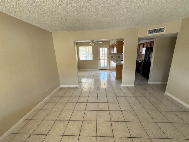 2255 Senita Dr in Lake Havasu City, AZ - Building Photo - Building Photo