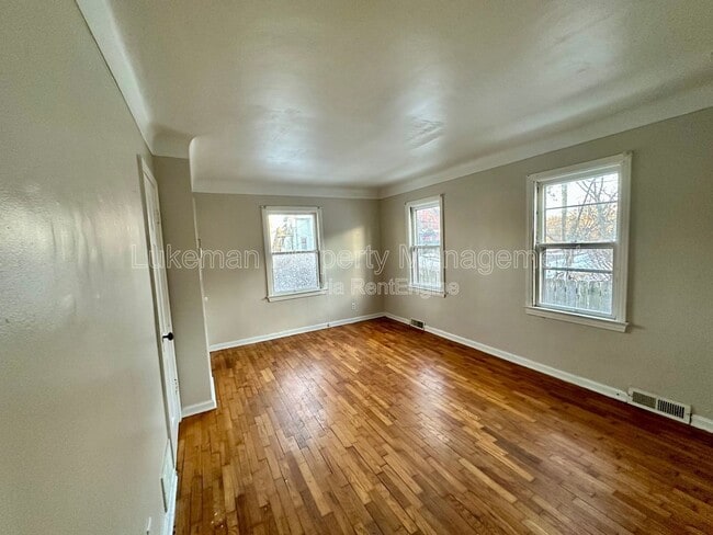 1410 Oak St in Kalamazoo, MI - Building Photo - Building Photo