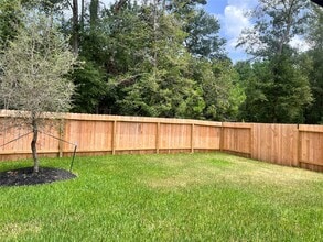 522 Belle Spgs Ln in Conroe, TX - Building Photo - Building Photo