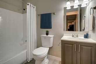 Tiburon Apartments in Colorado Springs, CO - Building Photo - Building Photo