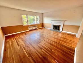 500 Ellendale Ave in Rye Brook, NY - Building Photo - Building Photo