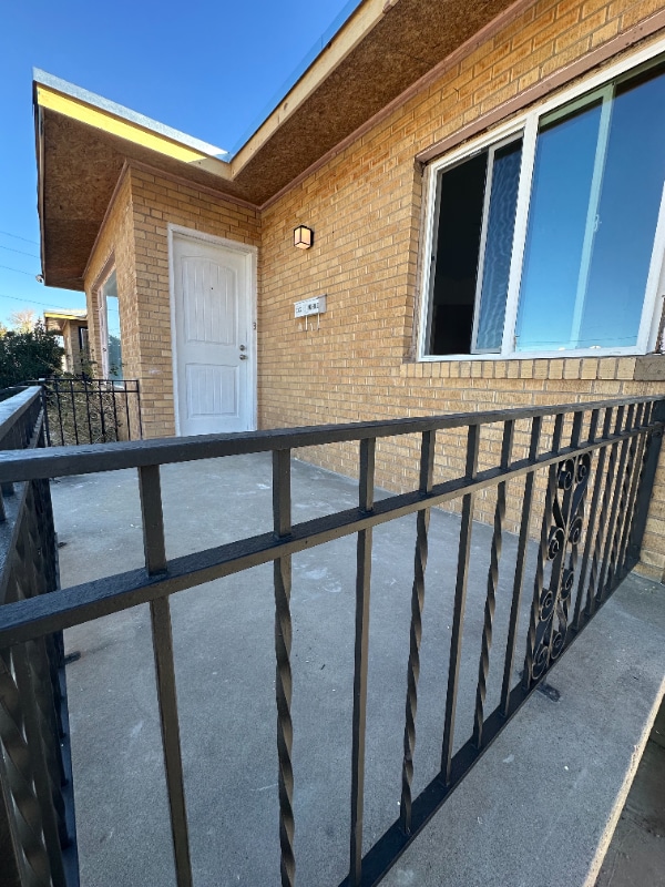 property at 3332 Mobile Ave