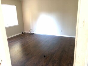 908 Redstone Ln in Birmingham, AL - Building Photo - Building Photo