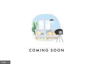 3000 Spout Run Pkwy, Unit D308 in Arlington, VA - Building Photo