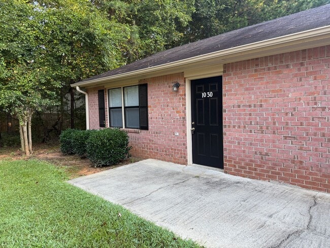 property at 1030 Nash Ct