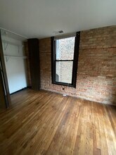 606 W Surf St, Unit 2BD in Chicago, IL - Building Photo - Building Photo