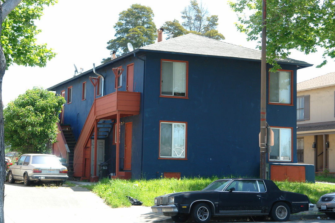 1729-1735 San Pablo Ave in Berkeley, CA - Building Photo