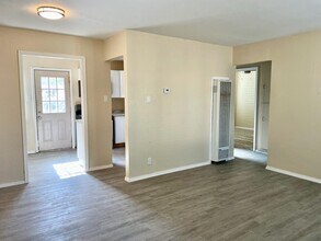 3509 Vail Ave SE in Albuquerque, NM - Building Photo - Building Photo