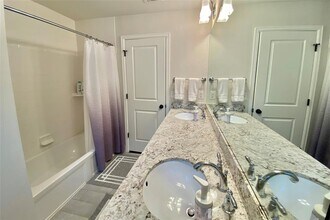 25110 Glen Loch Dr in Spring, TX - Building Photo - Building Photo