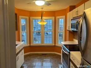 924 Quinnipiac Ave in New Haven, CT - Building Photo - Building Photo