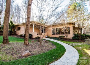 3911 Lakeside Dr in Charlotte, NC - Building Photo - Building Photo