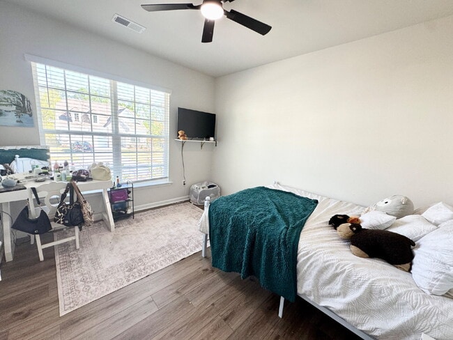 164 Somerset Ln in Central, SC - Building Photo - Building Photo