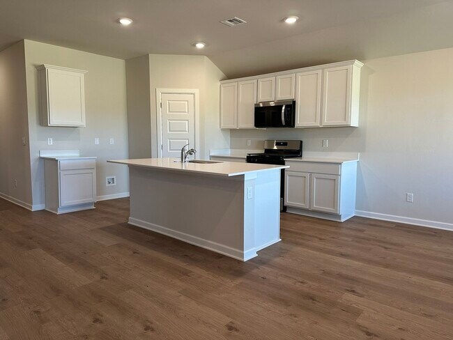 12537 NW 142nd St in Yukon, OK - Building Photo - Building Photo