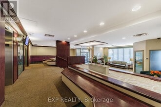 200 Lafontaine Ave in Ottawa, ON - Building Photo - Building Photo