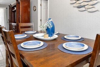 1006 SW 11th Pl in Cape Coral, FL - Building Photo - Building Photo