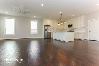 8618 Valley Song Dr in Houston, TX - Building Photo - Building Photo
