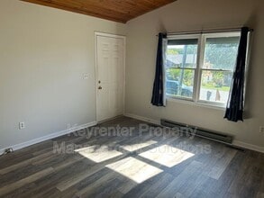 400 F St in Staunton, VA - Building Photo - Building Photo