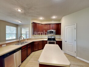 526 Azalea Bloom Dr in Apopka, FL - Building Photo - Building Photo