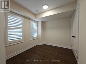 6 Cafaro Ln in Markham, ON - Building Photo - Building Photo
