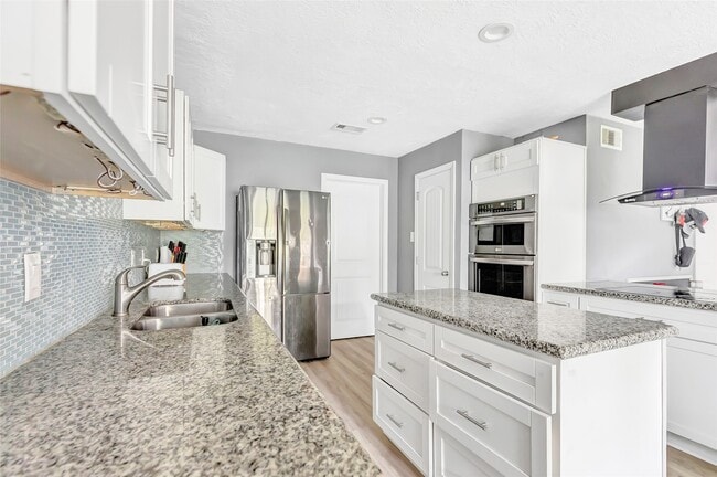 property at 1746 Cloister Dr