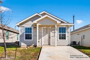 8110 Serro Medina in San Antonio, TX - Building Photo