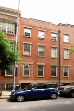 347 W 19th St in New York, NY - Building Photo - Building Photo