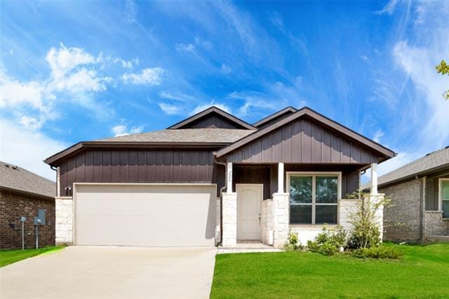 property at 228 Still Gln Dr