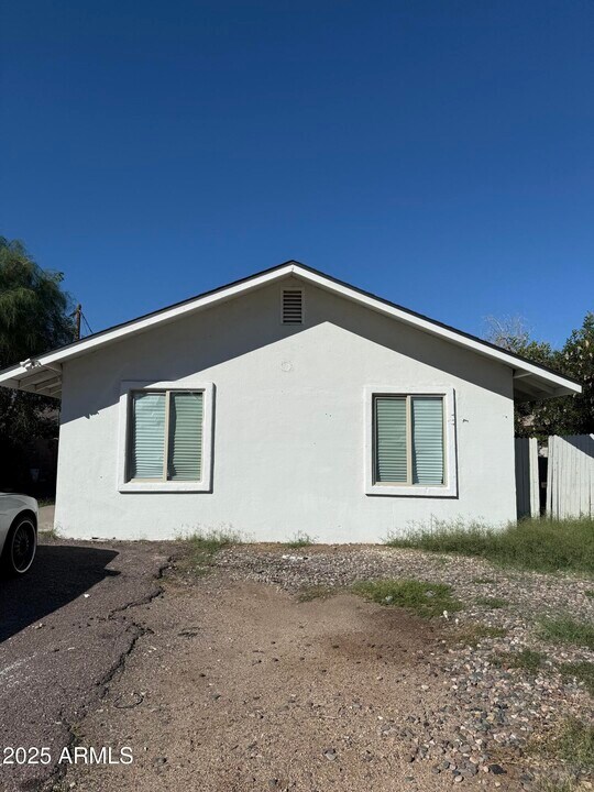 2536 W Morten Ave in Phoenix, AZ - Building Photo