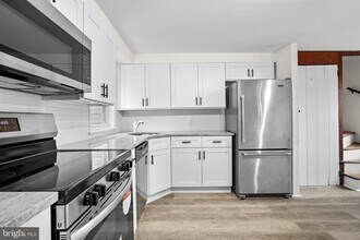 7 Helluva Hill Ln in Glen Mills, PA - Building Photo - Building Photo